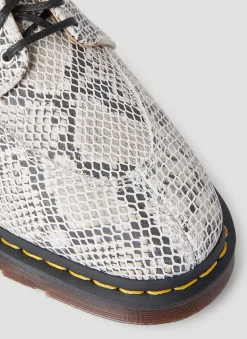 2046 Shoes