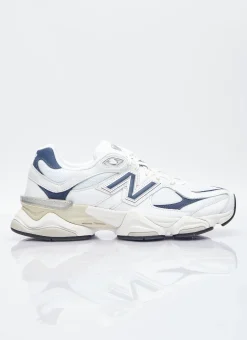 9060 Sneakers