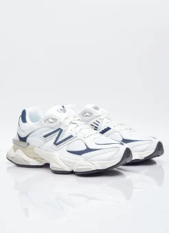 9060 Sneakers