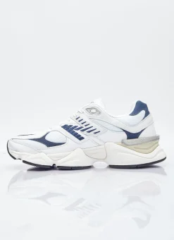 9060 Sneakers