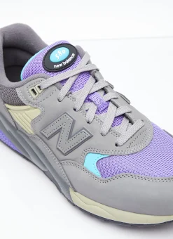 580 Sneakers