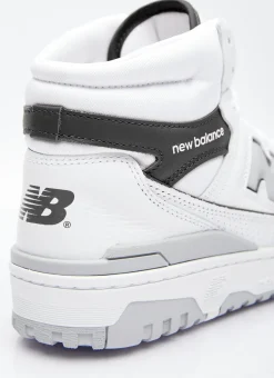 650 Sneakers
