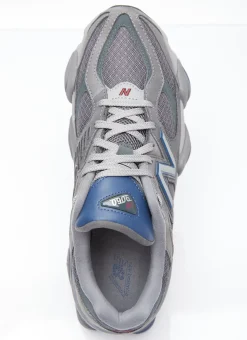 9060 Sneakers