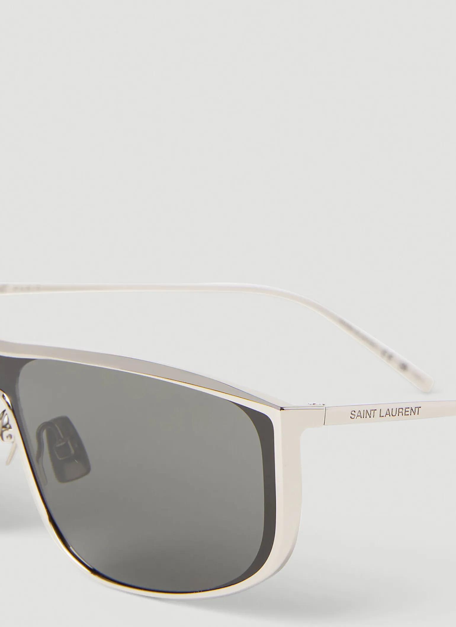 605 Sunglasses