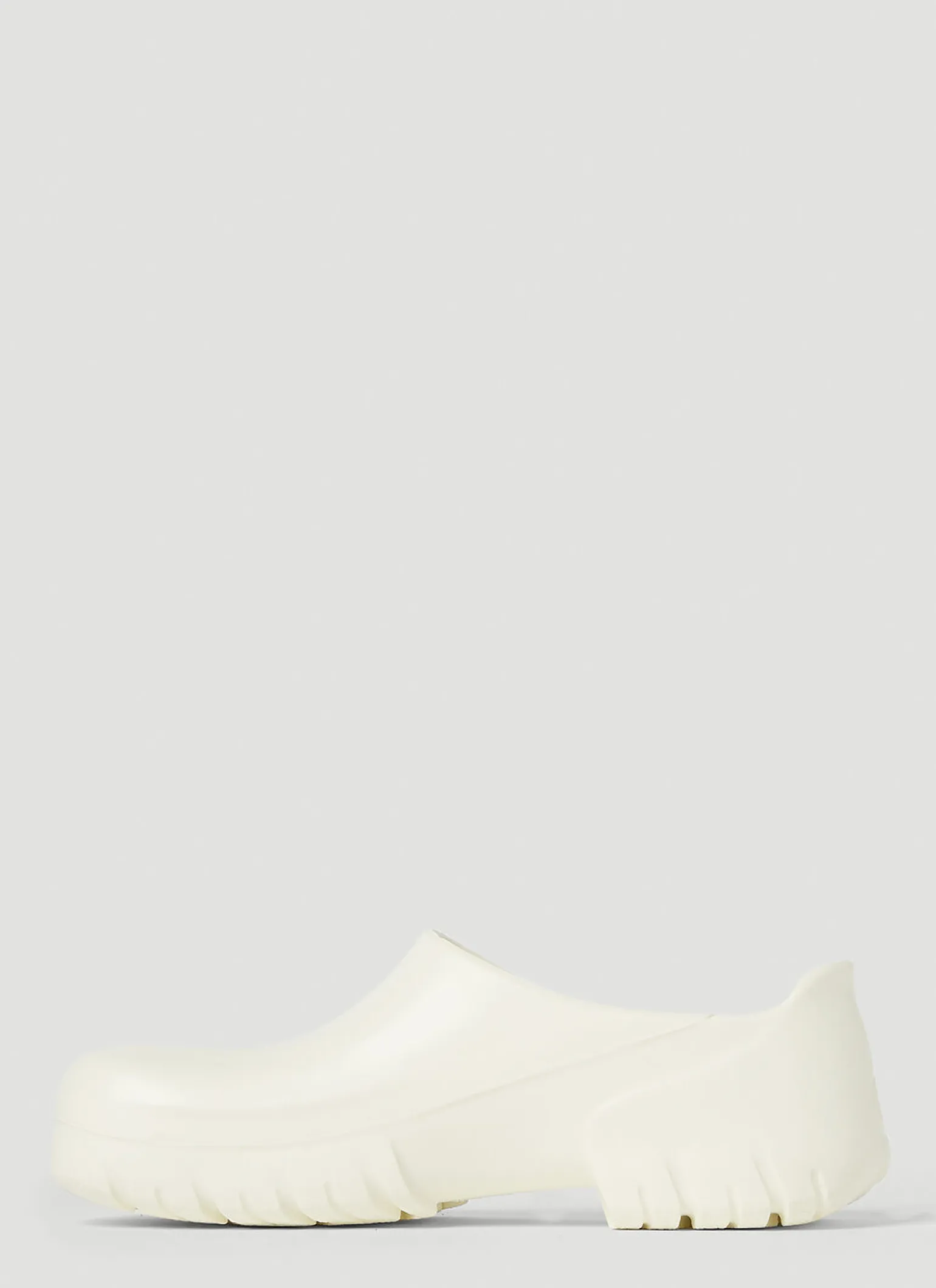 A630 Clogs