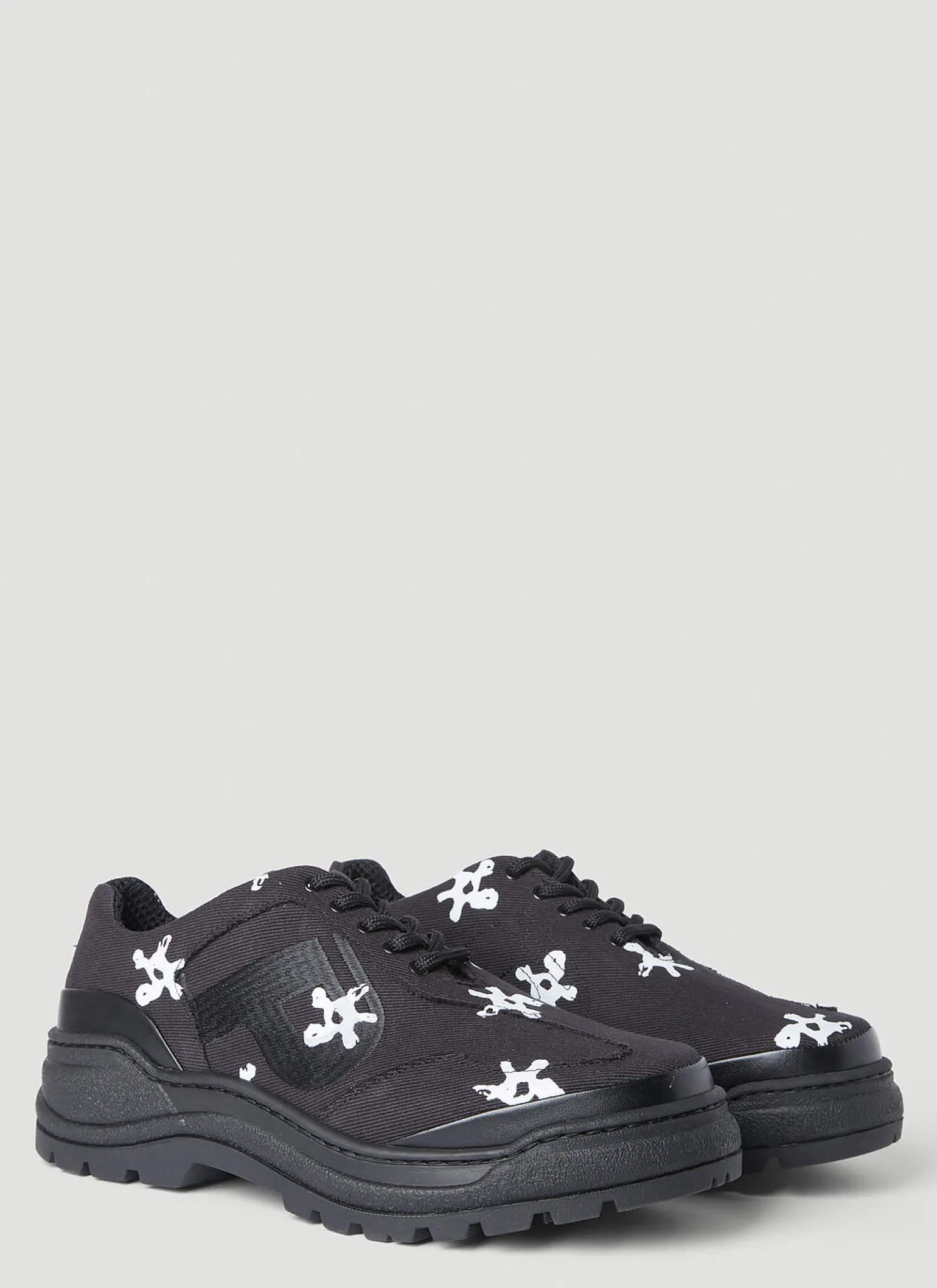 Basalt White Flower Lace-Ups
