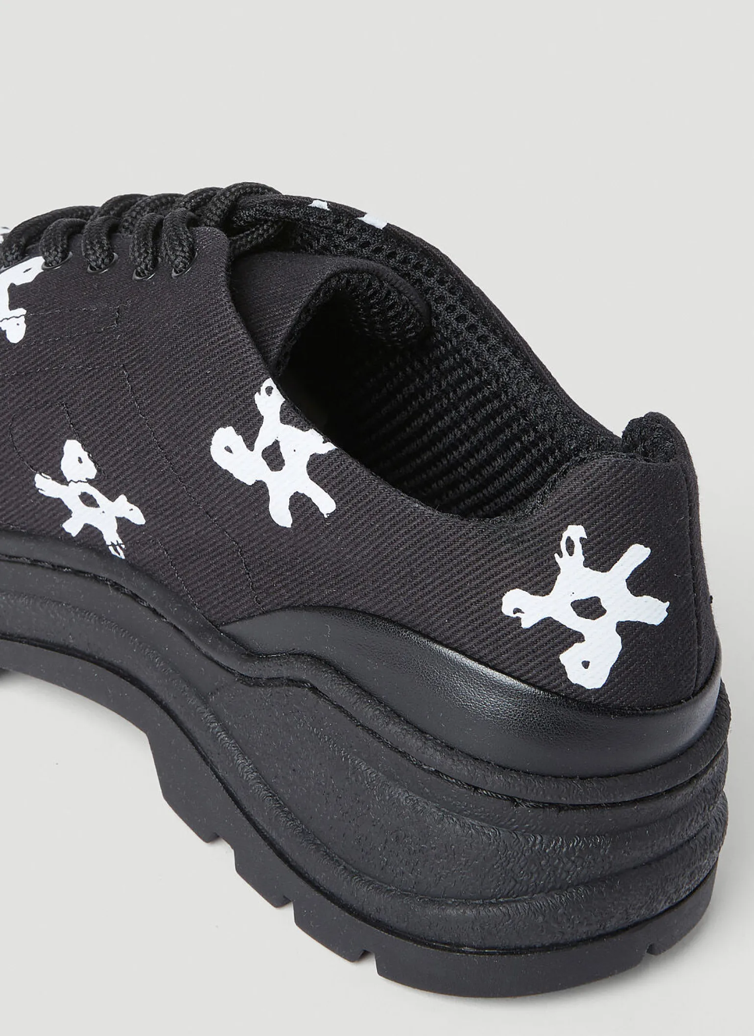 Basalt White Flower Lace-Ups