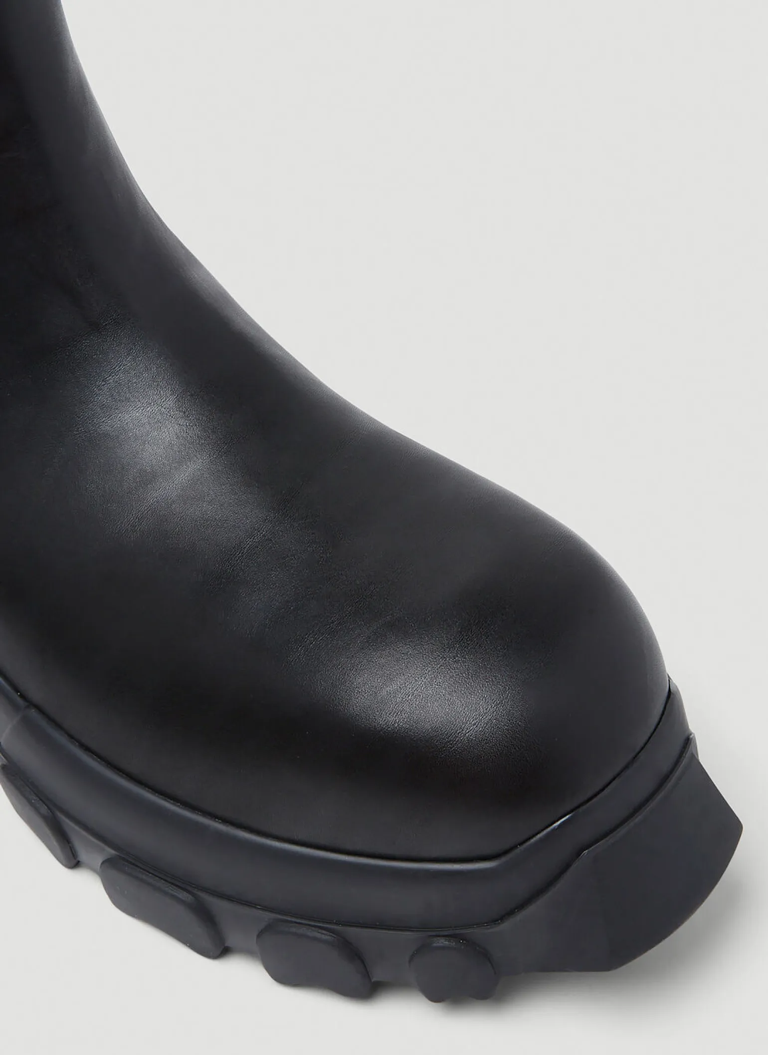 Beatle Bozo Tractor Boots