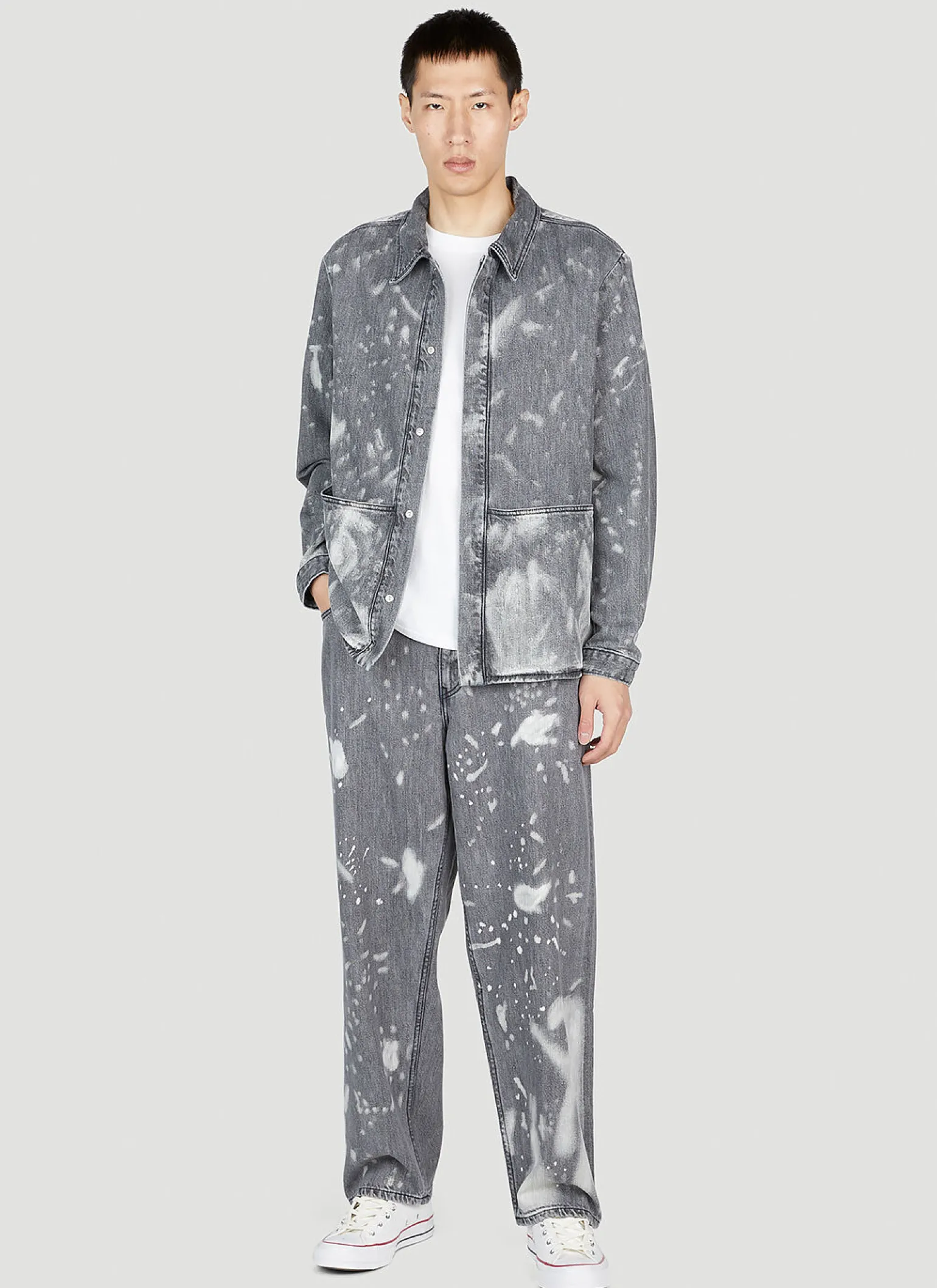 Bleached Wide Jeans