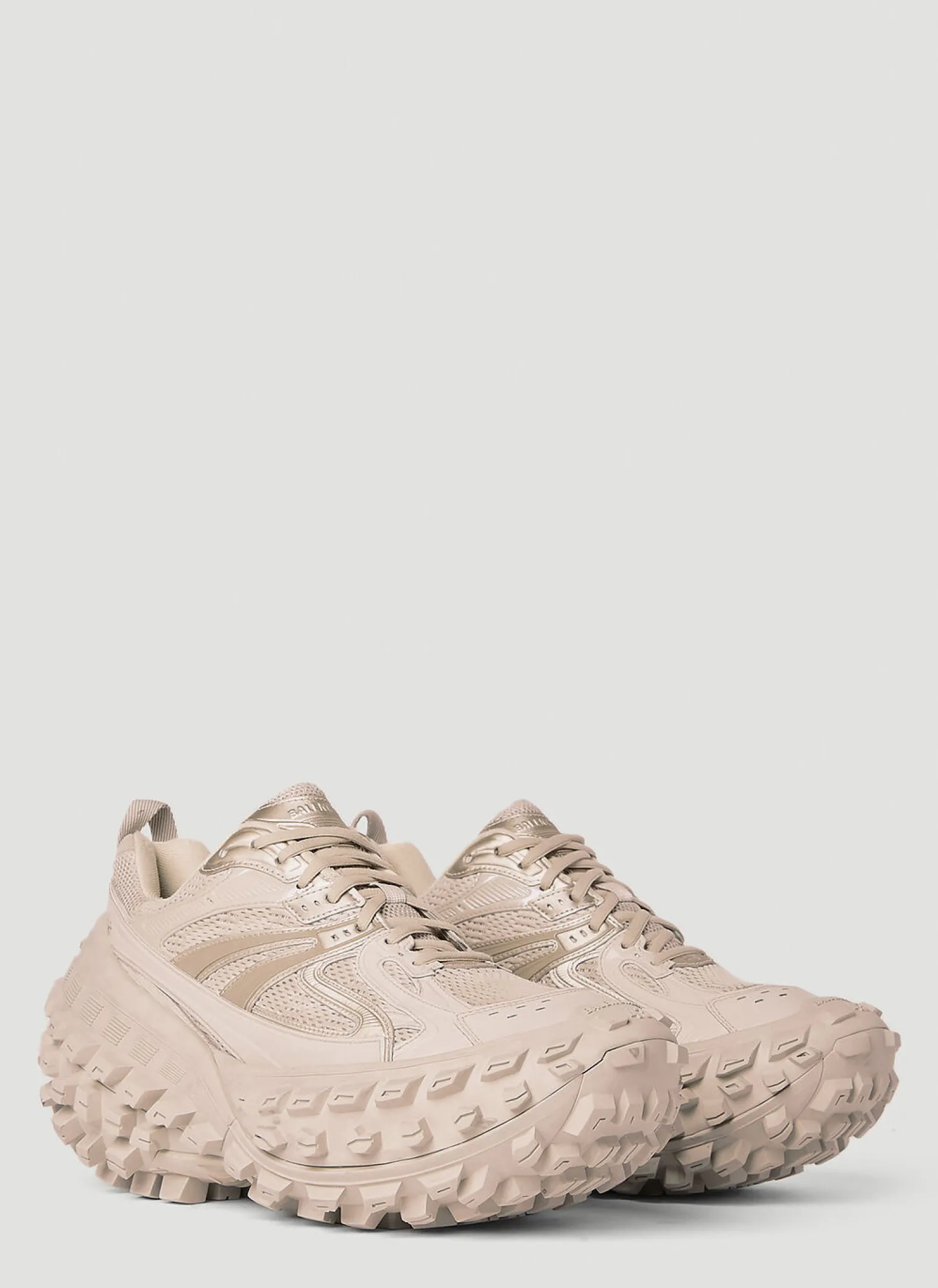 Bouncer Sneakers
