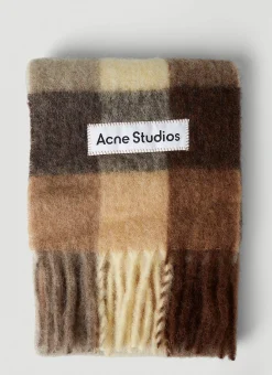 Check Scarf