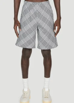 Check Shorts