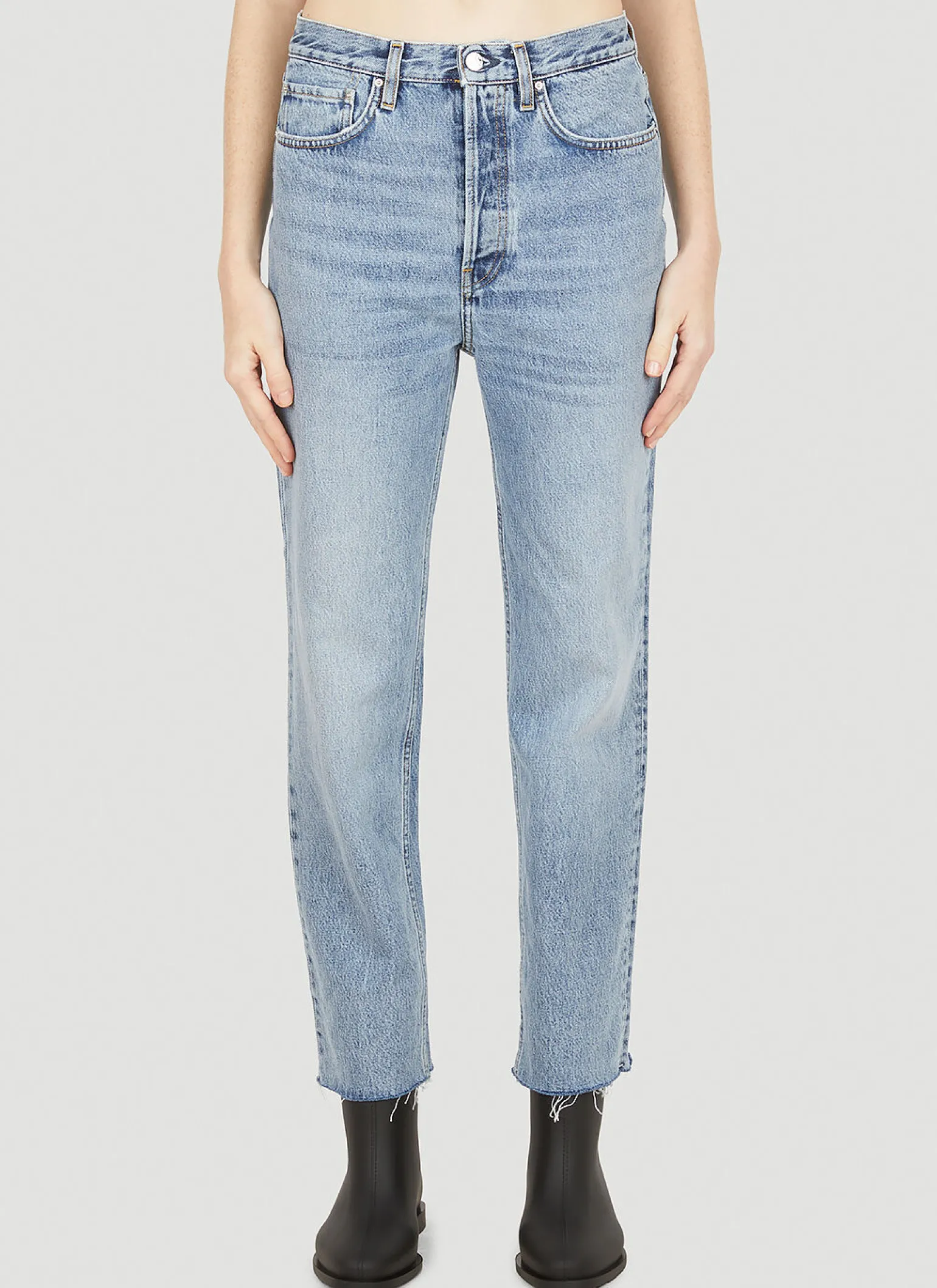 Classic Cut Jeans