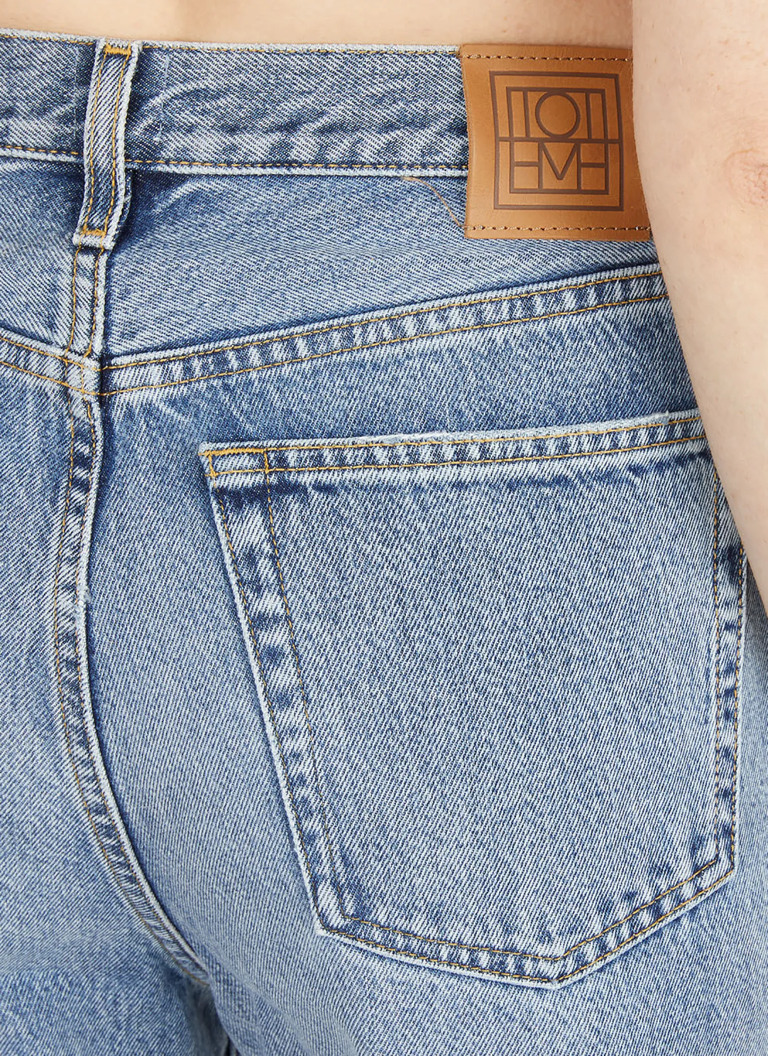 Classic Cut Jeans