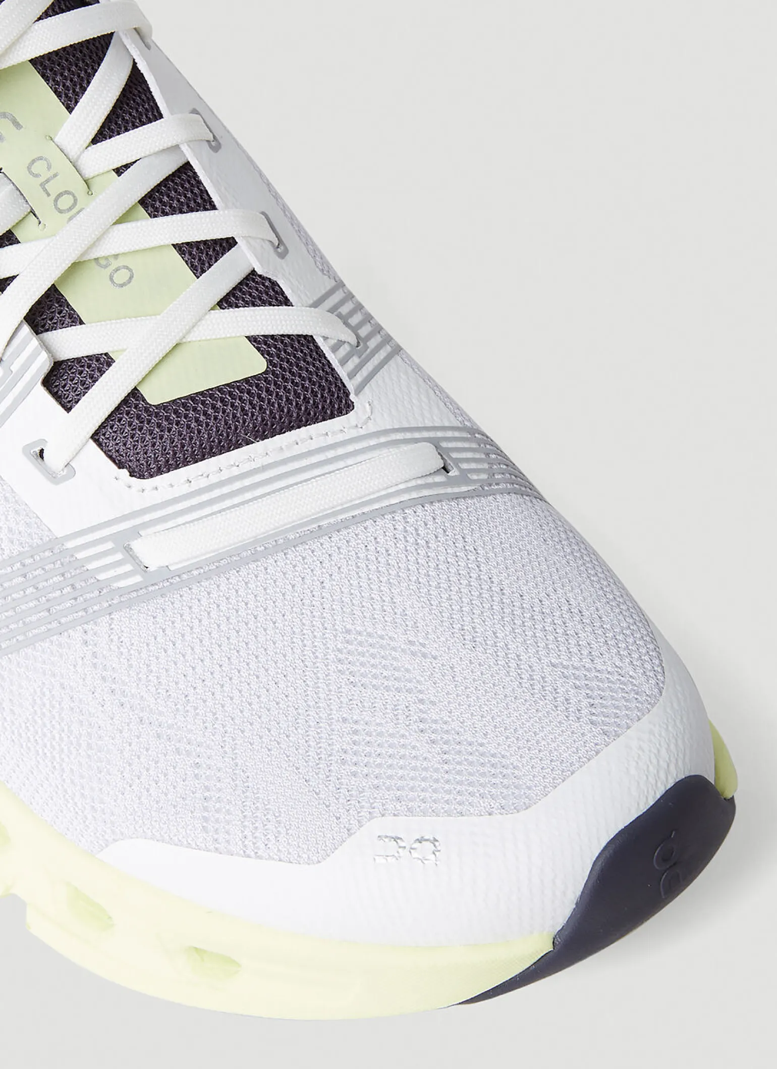 Cloudgo Sneakers