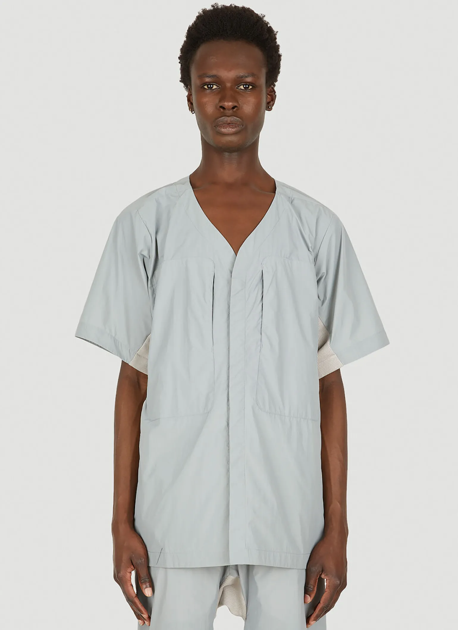 Contrast Panel Top