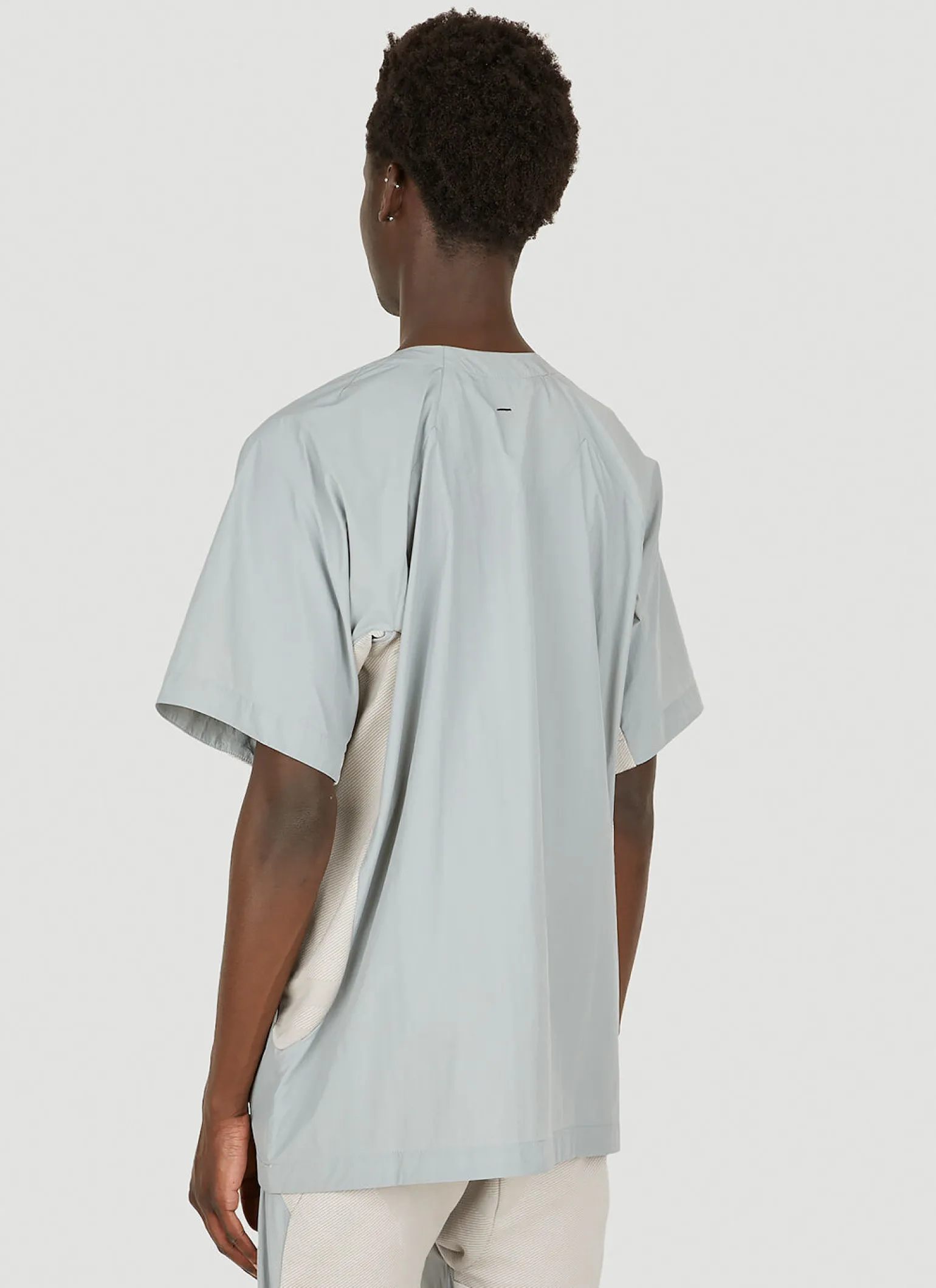 Contrast Panel Top