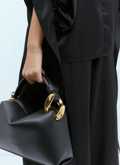 Corner Shoulder Bag