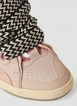 Curb Sneakers