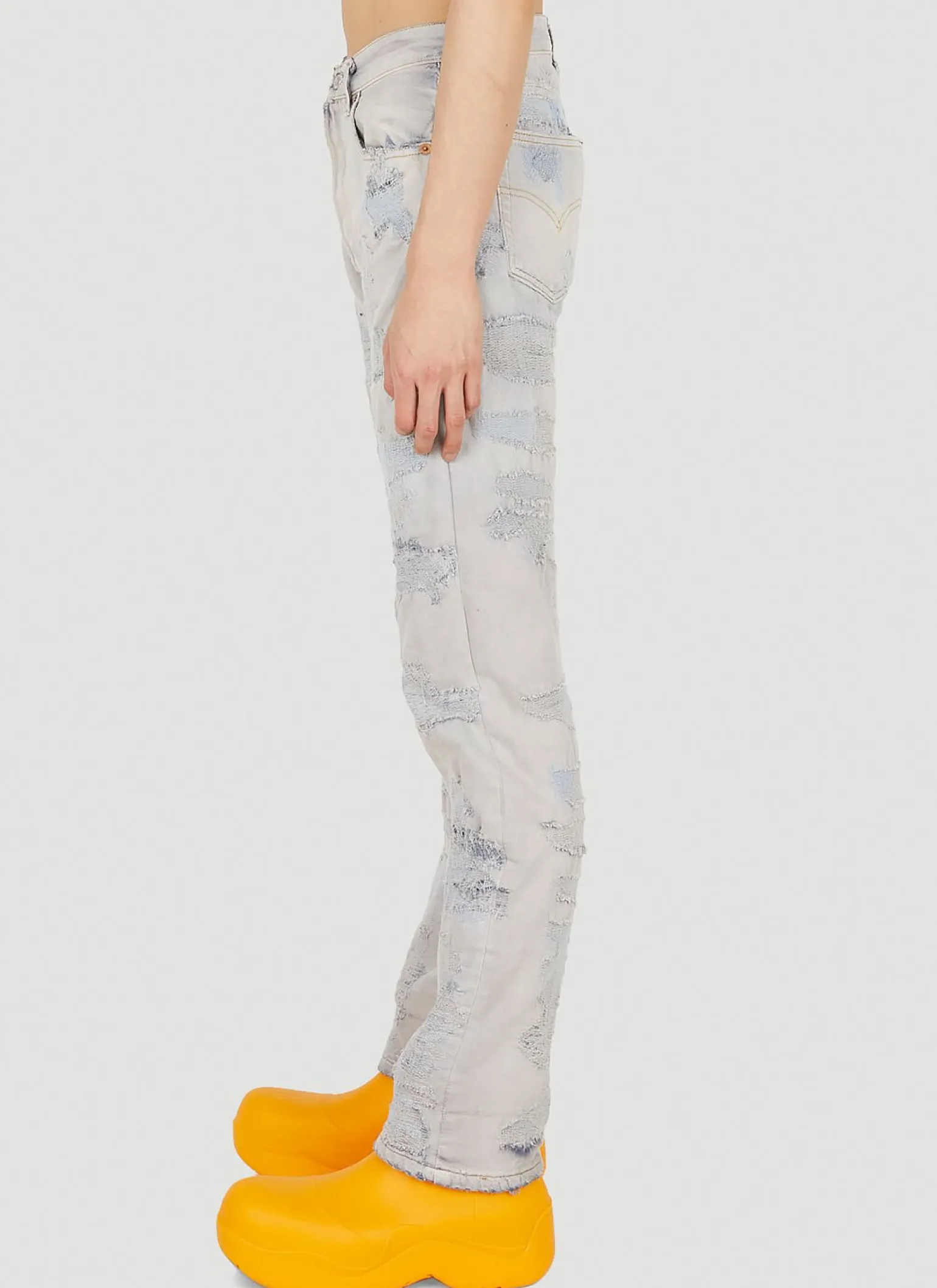 Destroyed Jeans