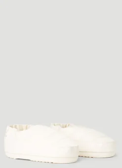 Evolution Flat Shoes