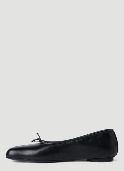 Fetish Pump Flats