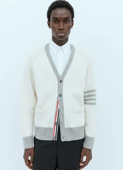 Four-Bar Jersey Stitch Cardigan