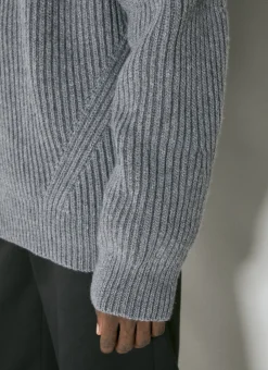 Geinhart High Neck Overzised Sweater