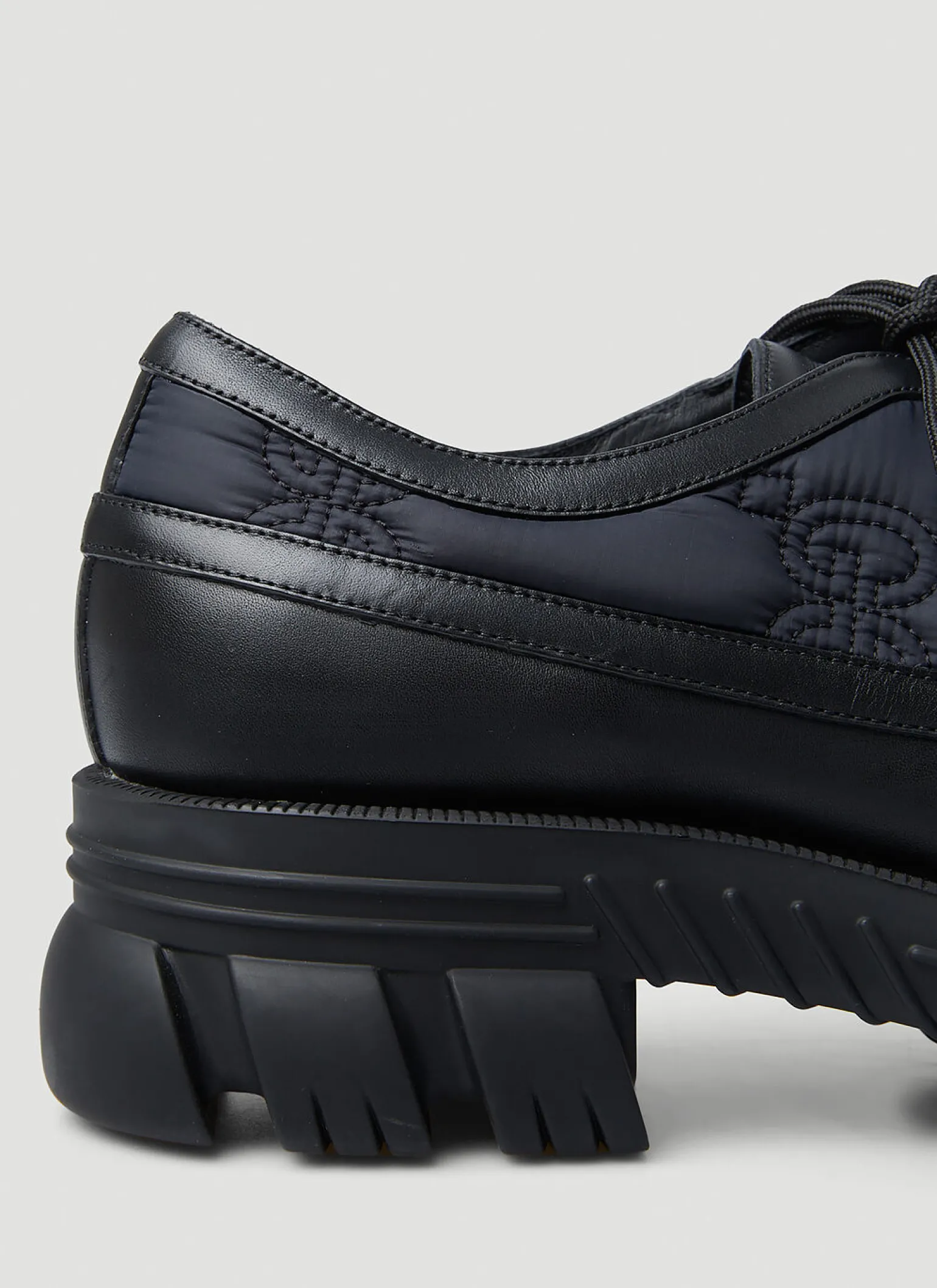 Gg Padded Lace Up Shoes
