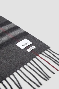 Giant Check Scarf