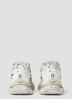 Graffiti Runner Sneakers