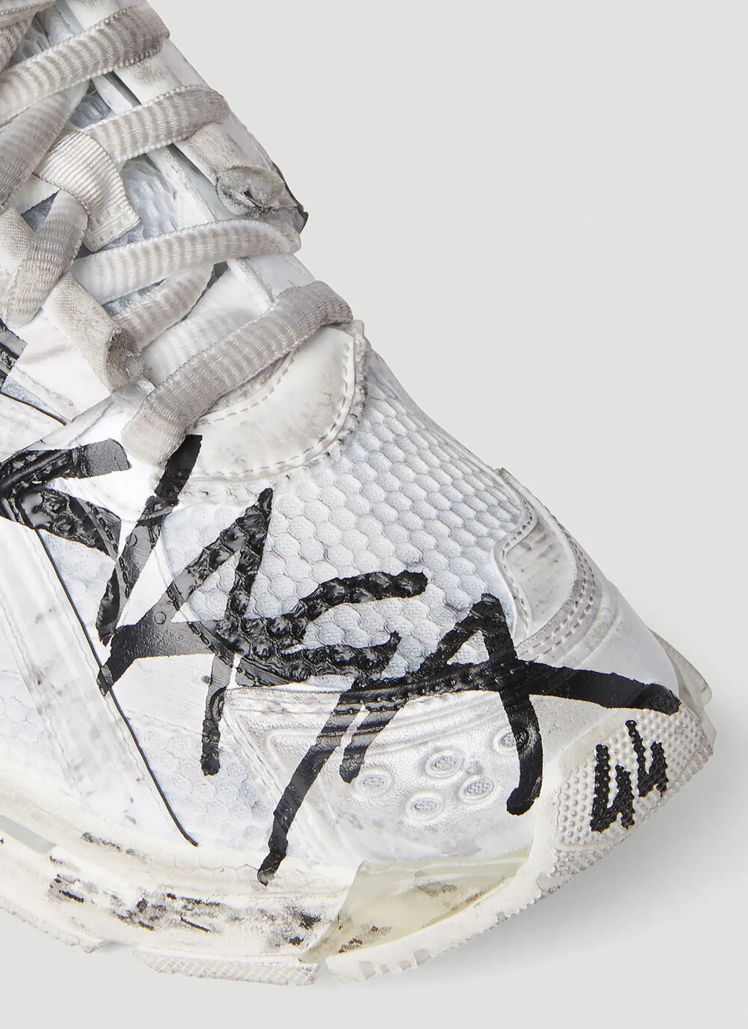 Graffiti Runner Sneakers