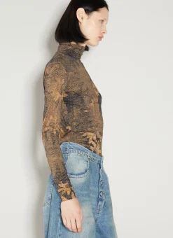 Graphic Print Highneck Top