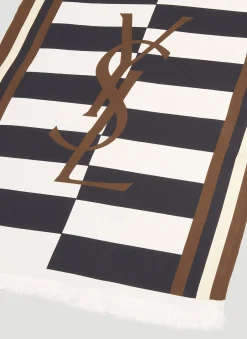 Graphic Print Scarf
