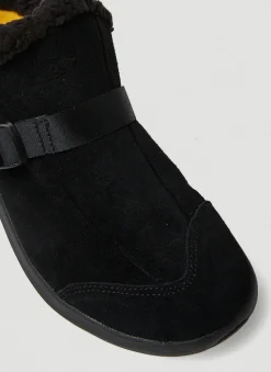 Hood Clogs