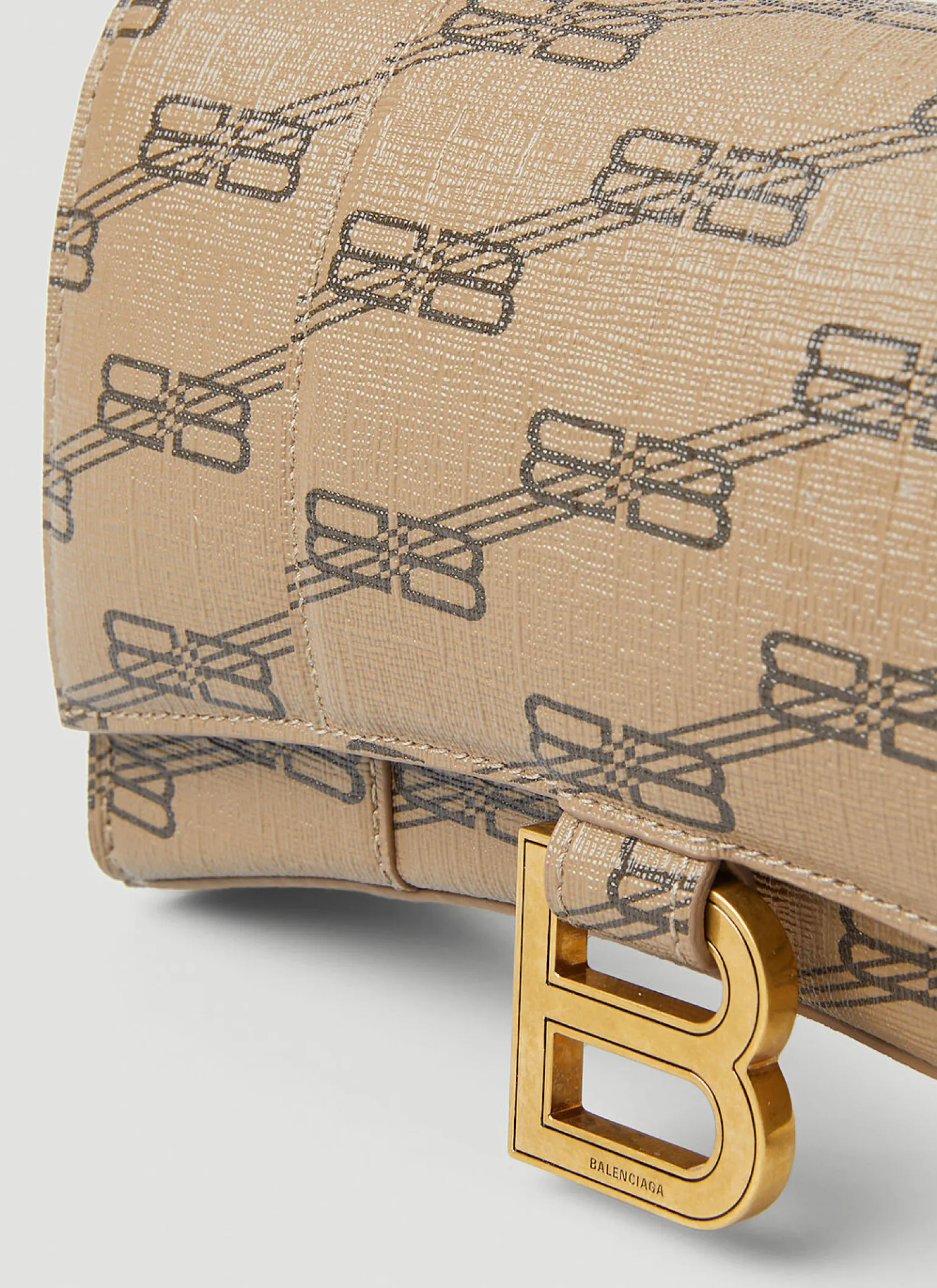 Hourglass Bb Shoulder Bag