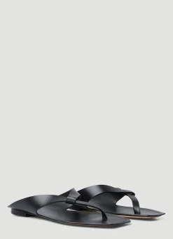 Isla Flat Sandals