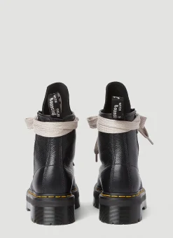 Jumbo Laced Boots