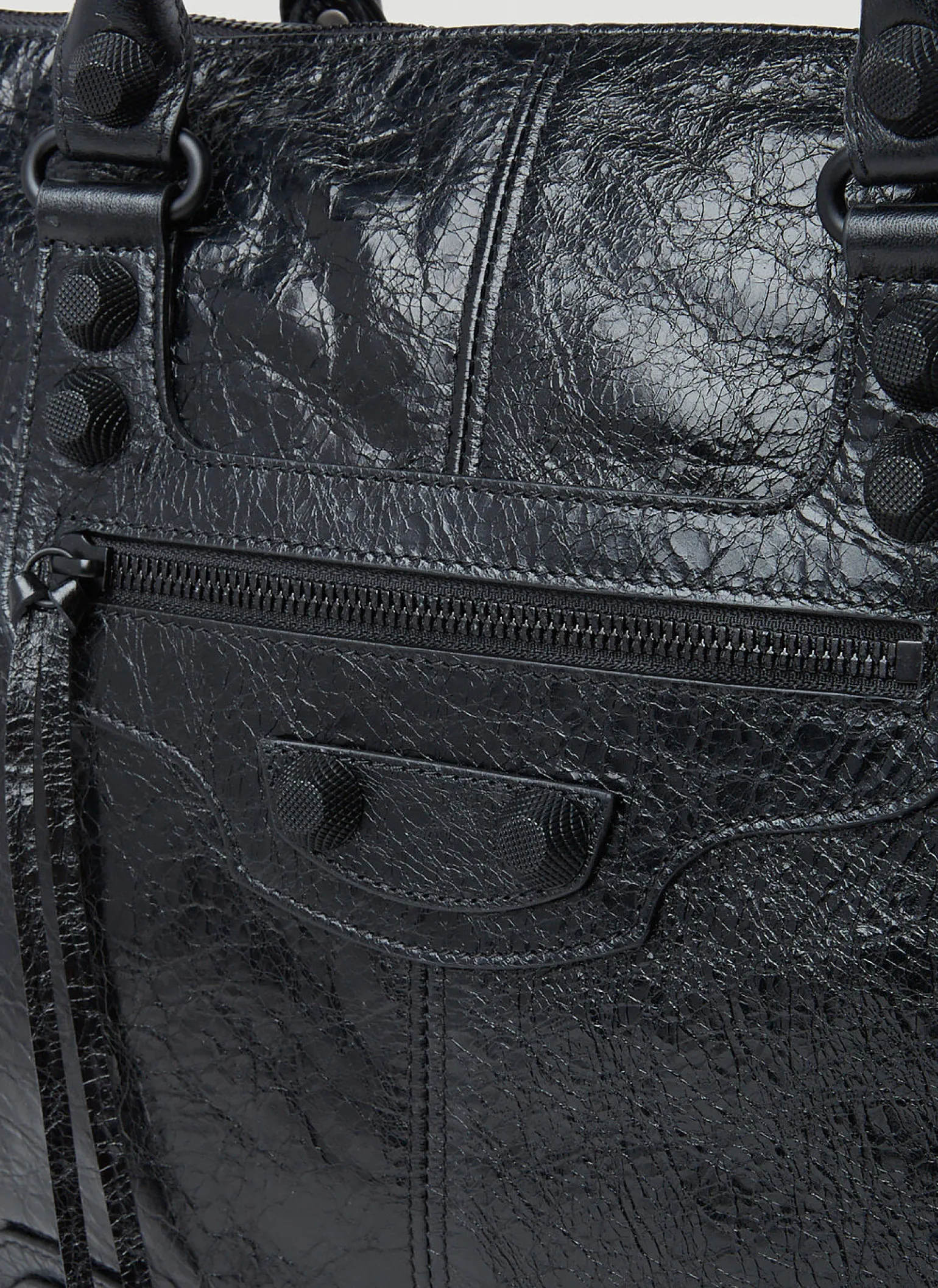 Le Cagole Medium Crossbody Bag