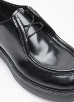 Leather Lace-Up Shoes