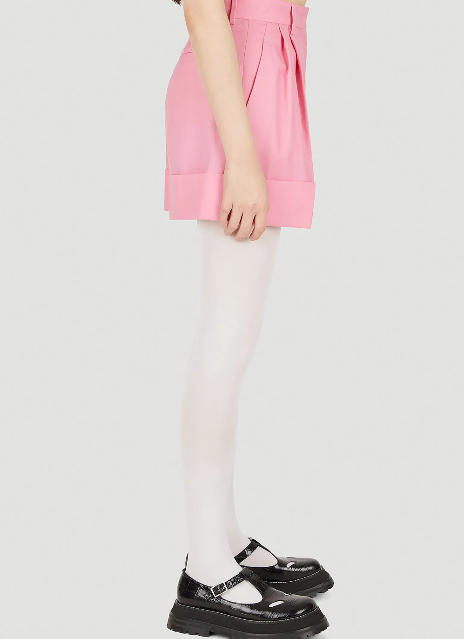 Levantina Pleated Shorts