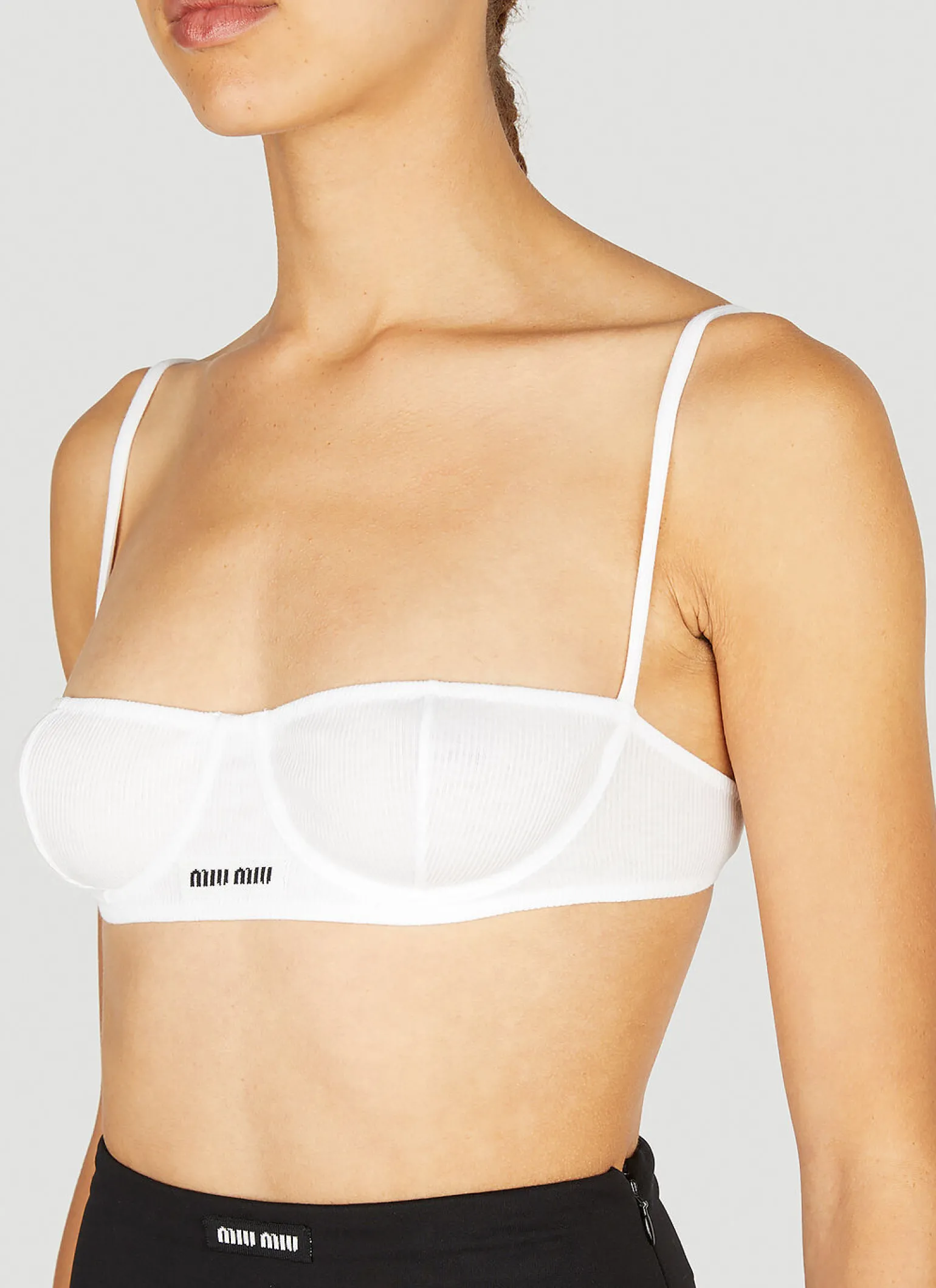 Logo Bra