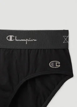 Logo Briefs