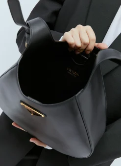 Logo Plaque Leather Shoulder Bag