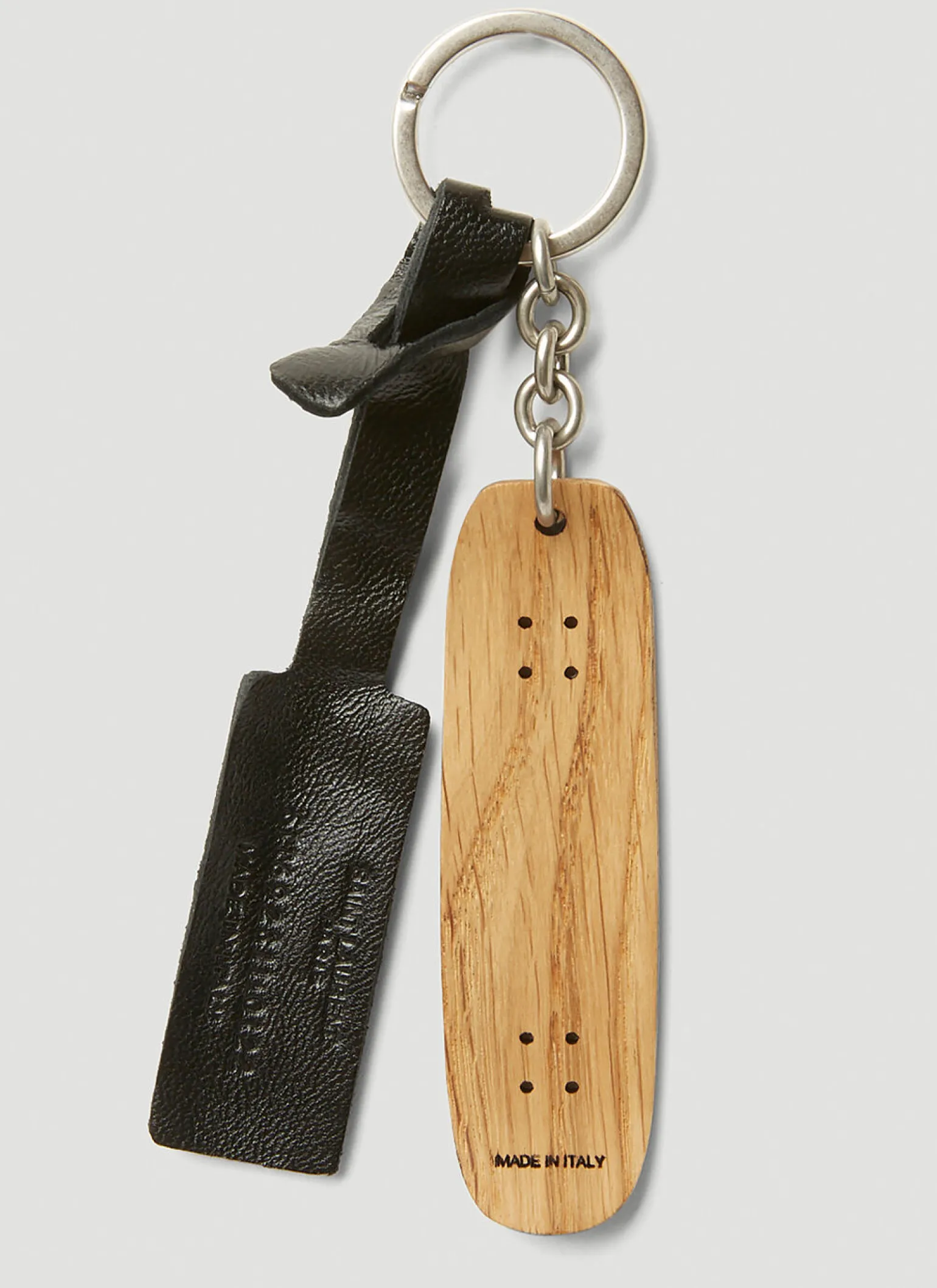 Logo Skate Keyring