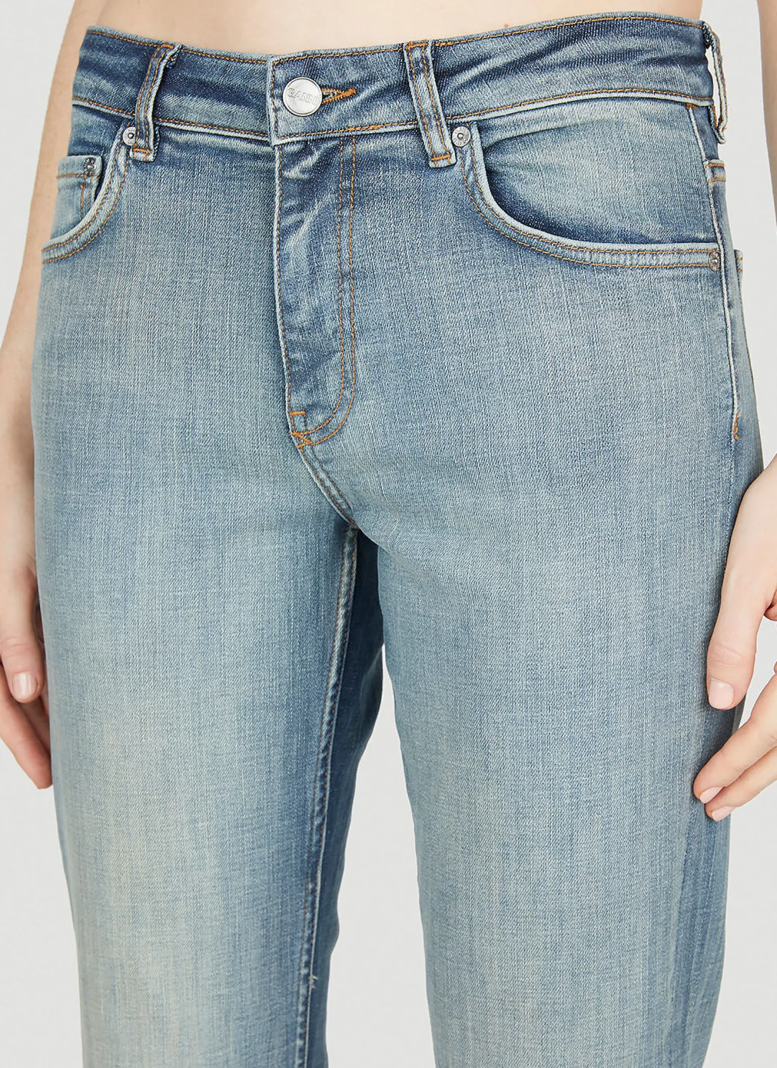 Low Rise Washed Jeans