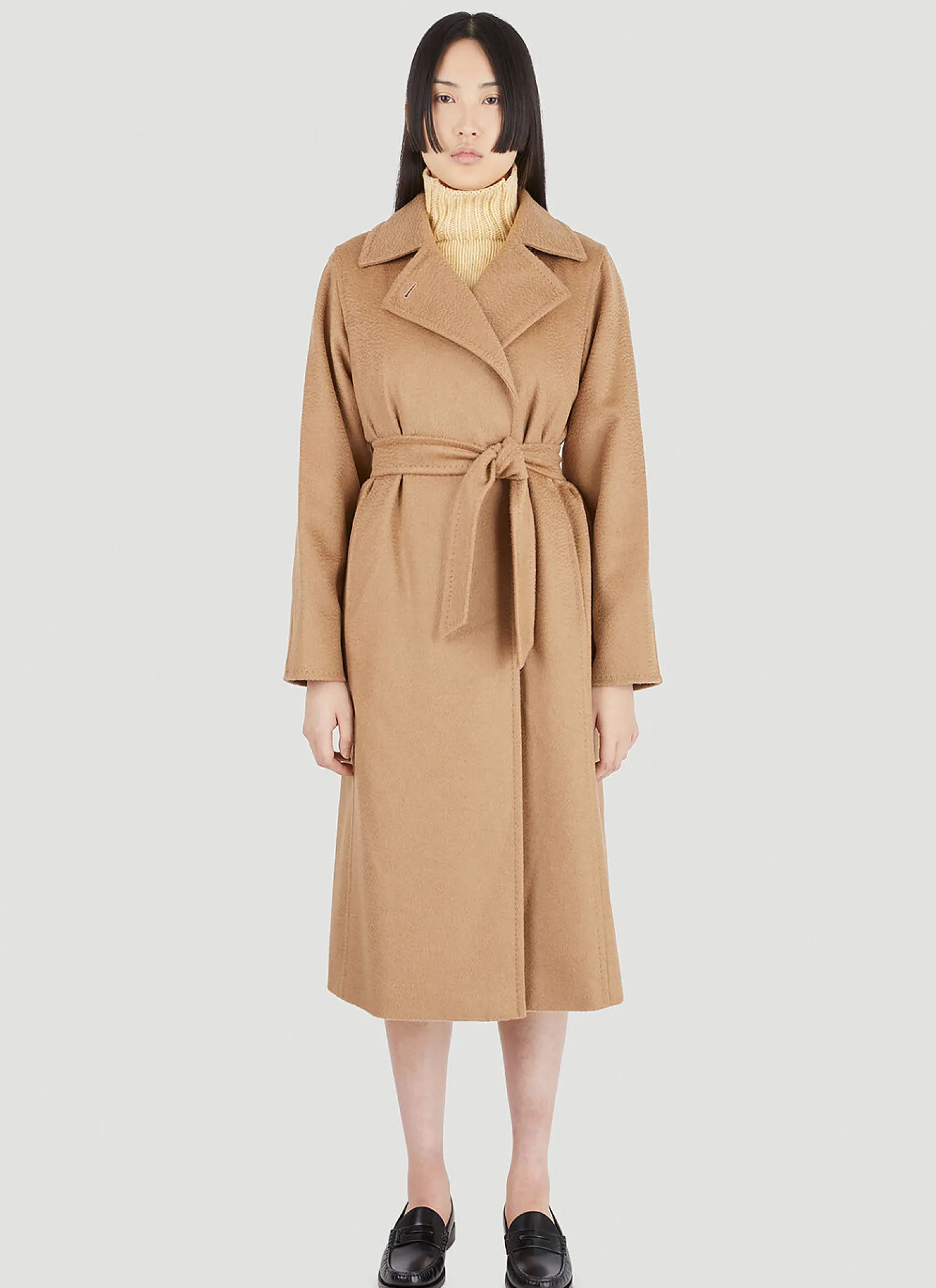 Manuela Coat