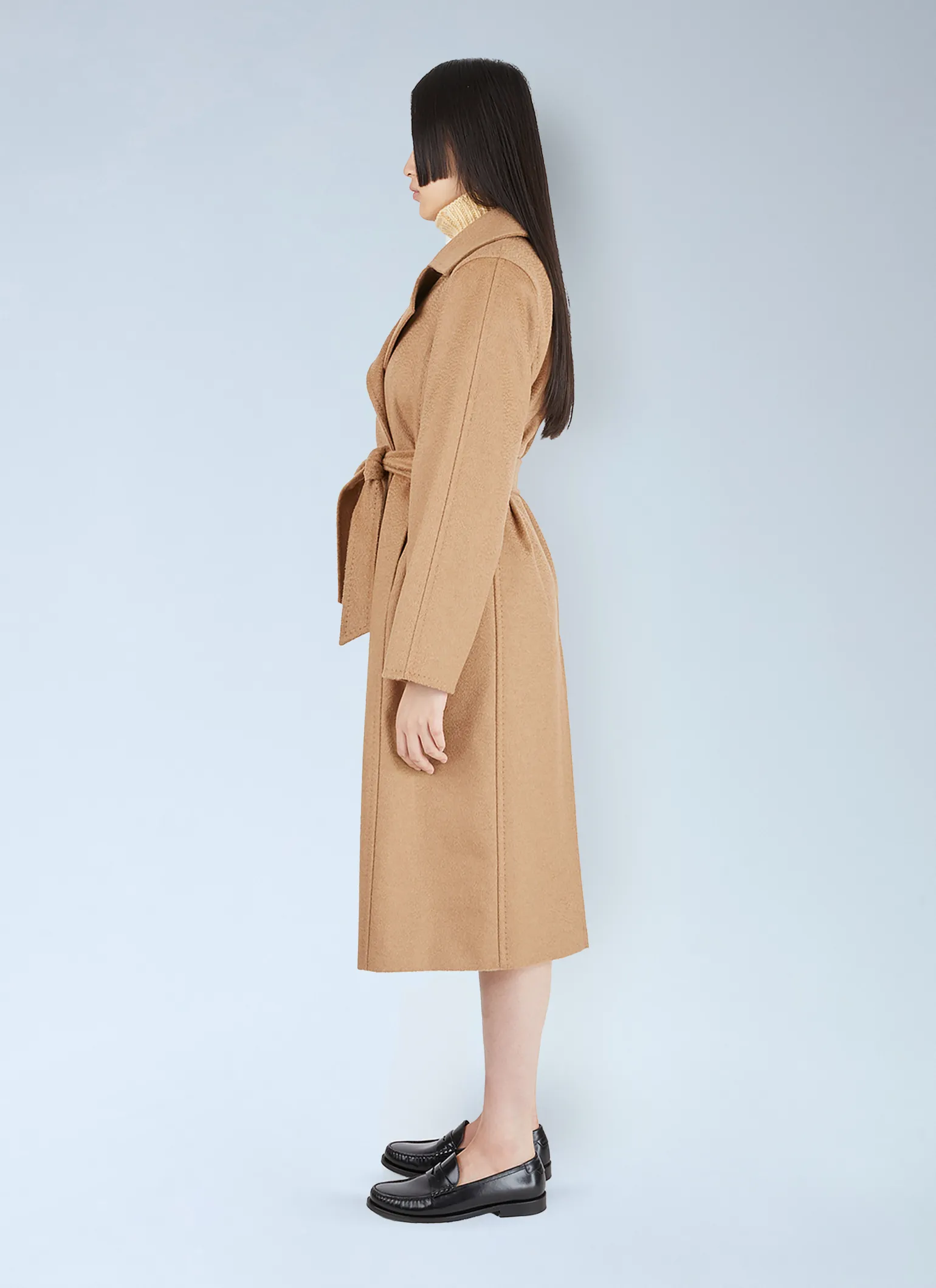 Manuela Coat