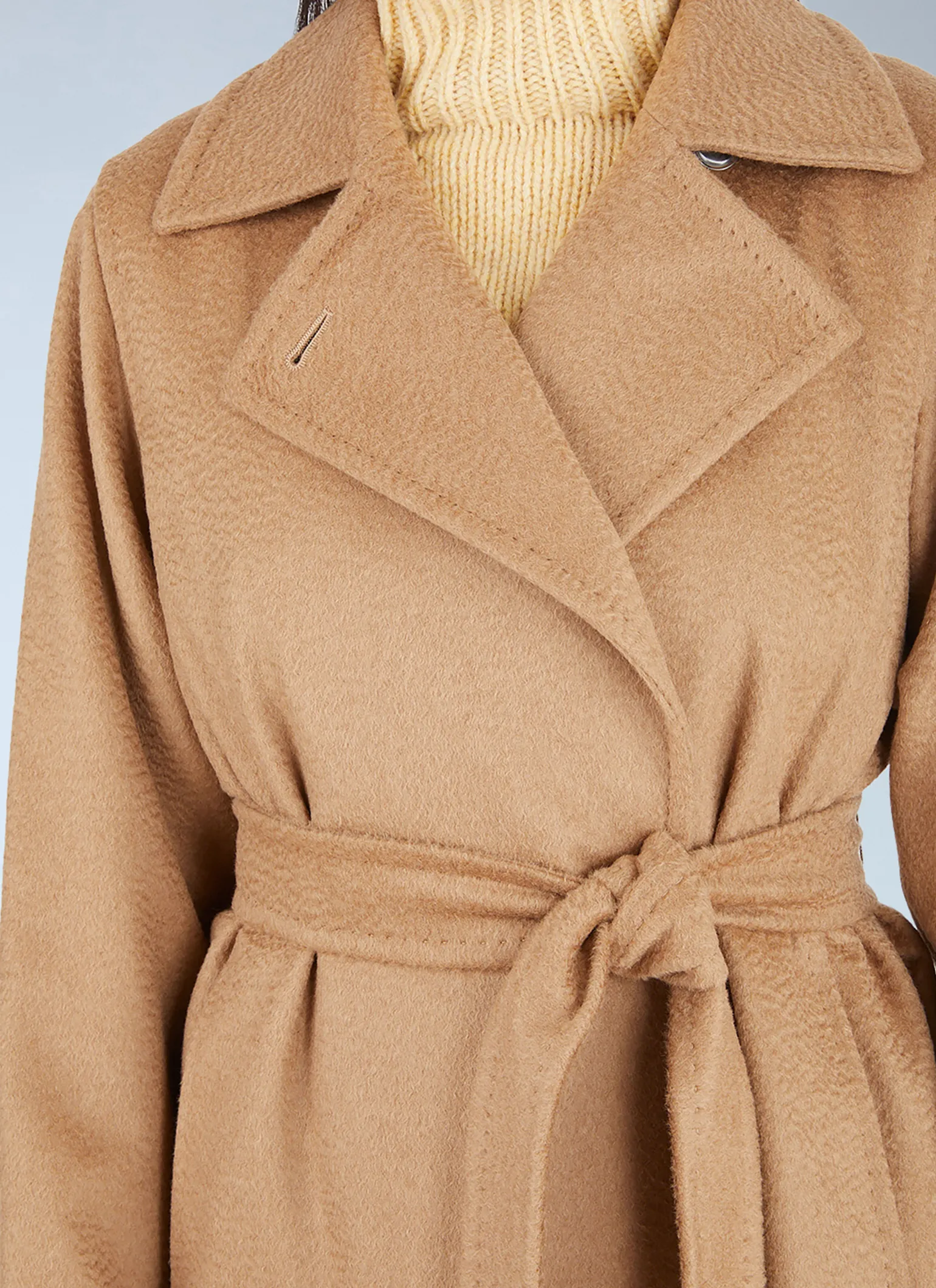 Manuela Coat