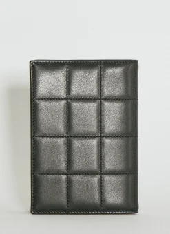 Matelasse Carre Passport Case
